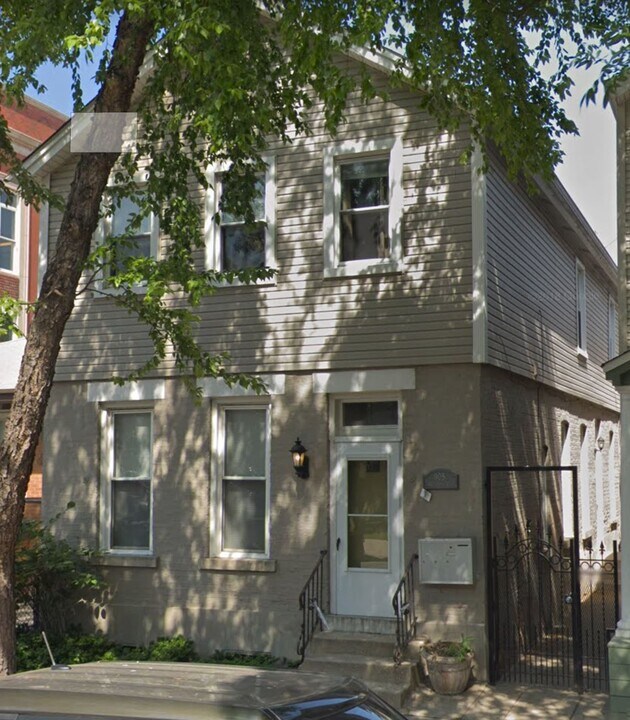 905 S Aberdeen St in Chicago, IL - Building Photo