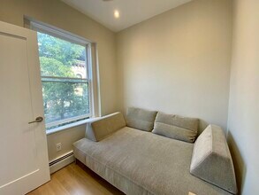 43 Irving St, Unit 3 in Boston, MA - Building Photo - Building Photo