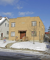 47 E Maplewood Ave Apartments