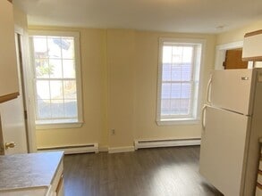 79 Hawley St in Northampton, MA - Building Photo - Building Photo