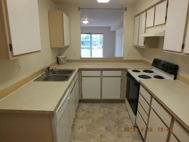 12549 28th Ave NE in Seattle, WA - Building Photo - Building Photo