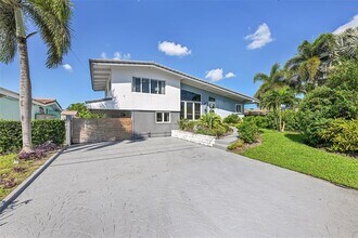 2549 Marathon Ln in Fort Lauderdale, FL - Building Photo - Building Photo