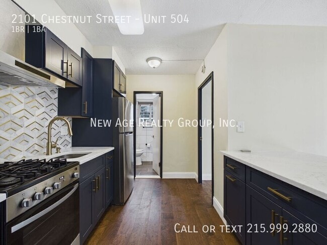 2101 Chestnut St, Unit Unit 504 in Philadelphia, PA - Building Photo - Building Photo