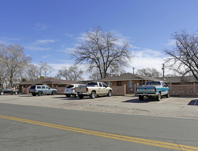 Wood Avenue Apartments in Colorado Springs, CO - Building Photo - Building Photo