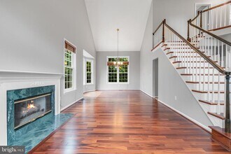 21354 Fultonham Cir in Ashburn, VA - Building Photo - Building Photo