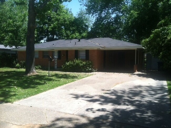 property at 813 Cardinal St