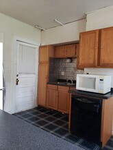 402 Denver St in Waterloo, IA - Building Photo - Building Photo