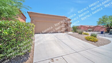 10430 E Rita Ranch Crossing Cir in Tucson, AZ - Building Photo - Building Photo