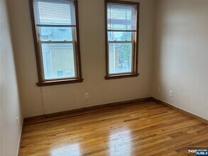 121-123-123 Ridge Rd in North Arlington, NJ - Building Photo - Building Photo