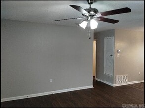 35 Collins Rd in Jacksonville, AR - Building Photo - Building Photo