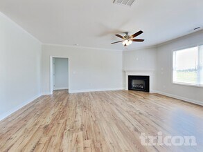 64 fish Whistle court in Benson, NC - Building Photo - Building Photo