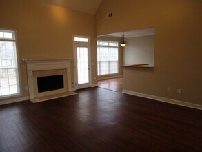 3009 Summer Stream Ct in Kennesaw, GA - Foto de edificio - Building Photo
