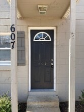 607 England St in Huntsville, AL - Building Photo - Building Photo