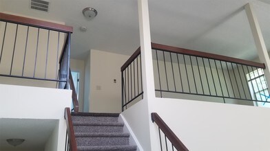69 Hazel Dr in Freehold, NJ - Building Photo - Building Photo