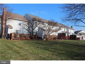103 Lennox Ct in Lansdale, PA - Building Photo - Building Photo