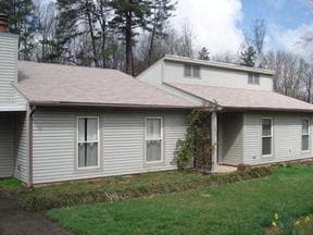 property at 2896 Glen Hollow Rd
