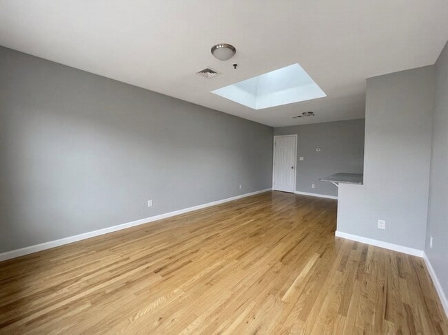 420 6th St in Union City, NJ - Building Photo - Building Photo