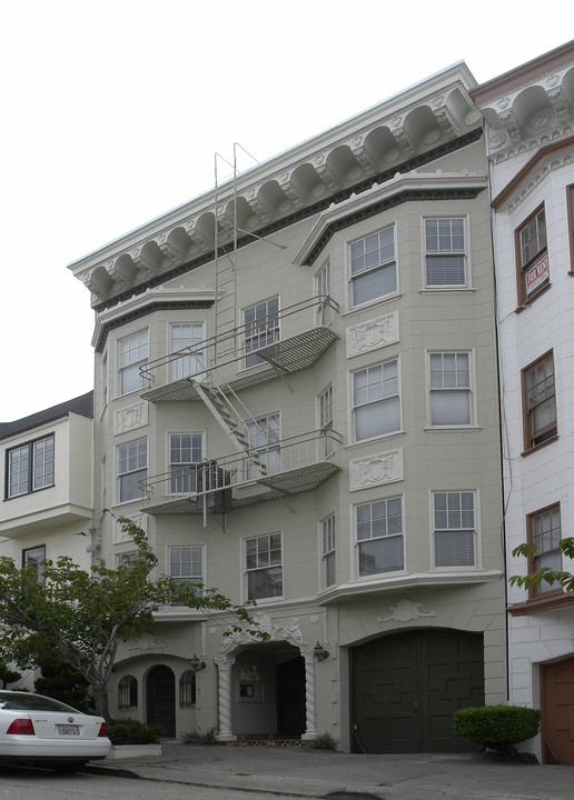 2325 Washington St in San Francisco, CA - Building Photo