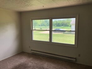 146-148 Fauber Ln in East Peoria, IL - Building Photo - Building Photo