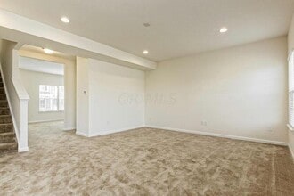 6135 Brandon Dr in Lewis Center, OH - Building Photo - Building Photo