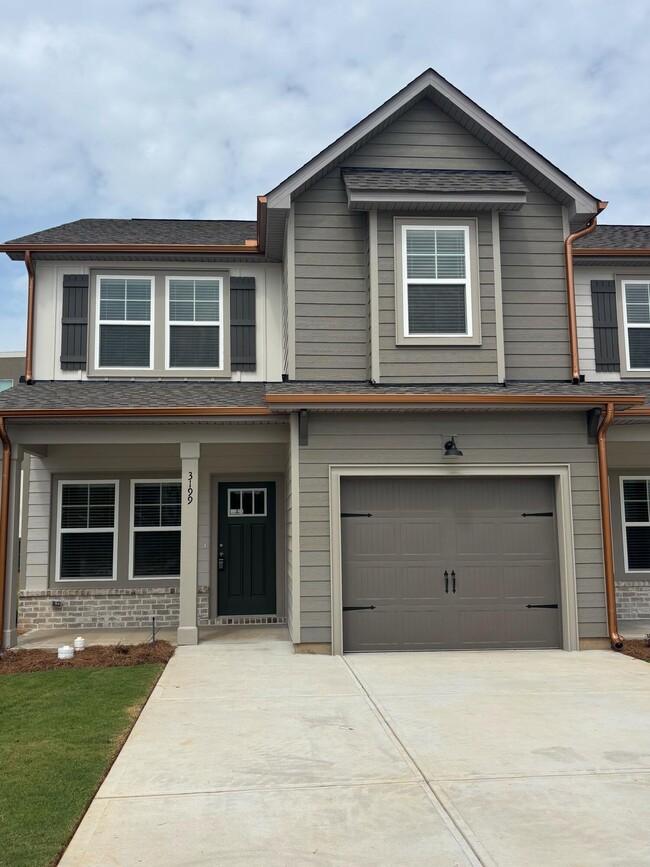 property at 3199 Venetian Dr