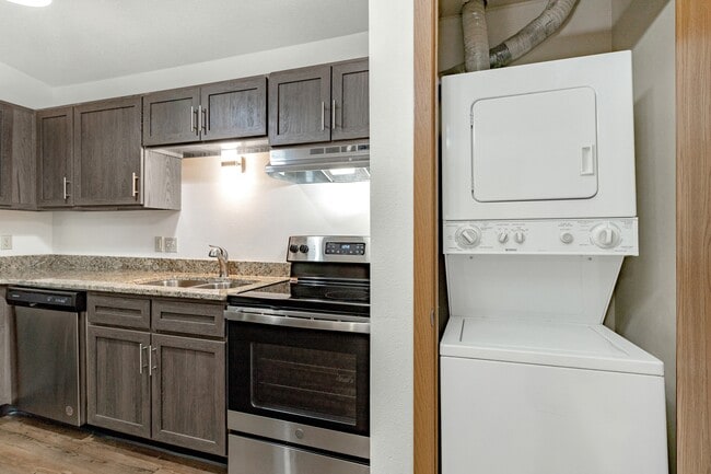Eagle View Apartments in Wausau, WI - Building Photo - Building Photo