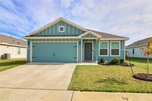 11740 Marcellus Wy in Justin, TX - Building Photo