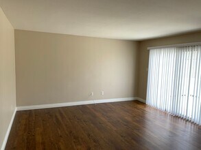 3001 Panama Dr in Oxnard, CA - Building Photo - Building Photo