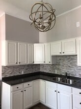 501 Gay St, Unit 1 in Phoenixville, PA - Building Photo - Building Photo