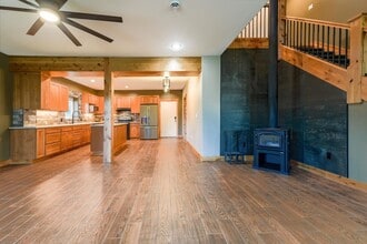 780 Foxview Rd in Fairbanks, AK - Building Photo - Building Photo
