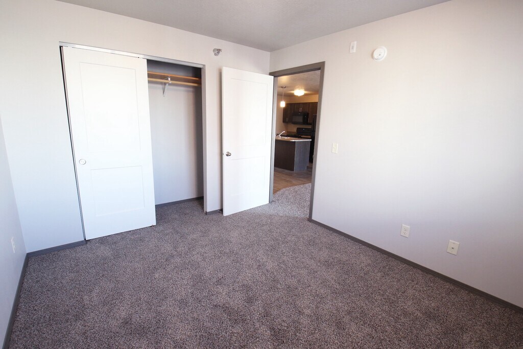 Whisper Ridge Commons Sioux Falls, SD Apartments