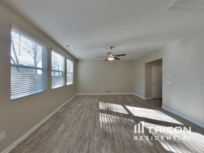 149 Victory Cir in Ashland City, TN - Building Photo - Building Photo