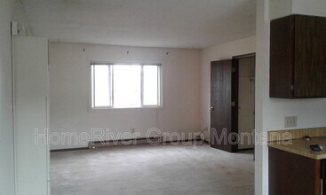 2308 Hillview Ct in Missoula, MT - Building Photo - Building Photo