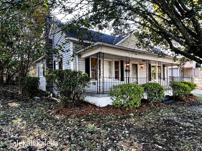 715 Fisher Ferry St in Thomasville, NC - Building Photo - Building Photo