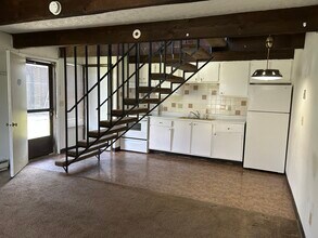 191 Briarwood Dr, Unit 191 in Johnstown, OH - Foto de edificio - Building Photo
