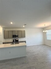 788 Sunshower Dr in Lady Lake, FL - Building Photo - Building Photo