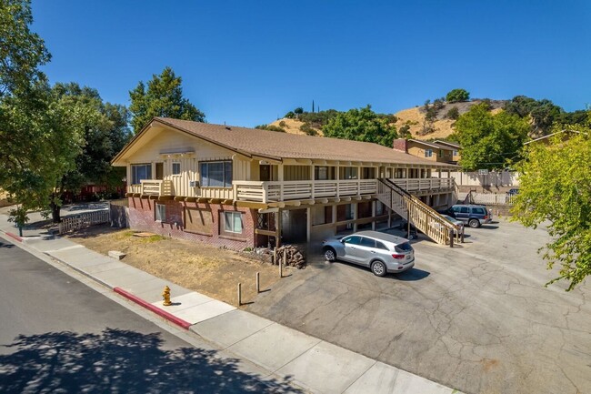 3505 Spring St in Paso Robles, CA - Building Photo - Primary Photo