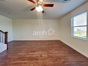 3167 Bridge Haven Dr in Zephyrhills, FL - Building Photo - Building Photo
