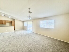 2024 Fountain Valley Way in North Las Vegas, NV - Building Photo - Building Photo