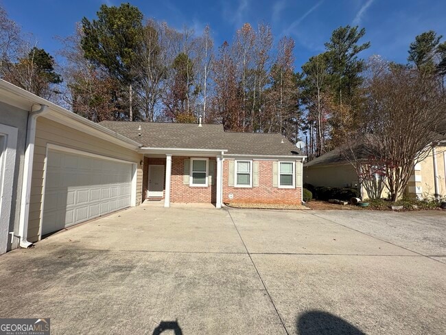 property at 124 Cottesford Dr SW