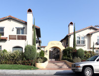 Palmer Villas in Glendale, CA - Building Photo - Building Photo