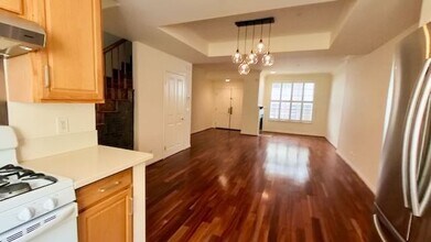 3119 S Durango Ave in Los Angeles, CA - Building Photo - Building Photo