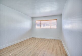 4255 5th St in Los Angeles, CA - Building Photo - Building Photo