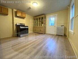 153 Hamilton St in Cambridge, MA - Building Photo