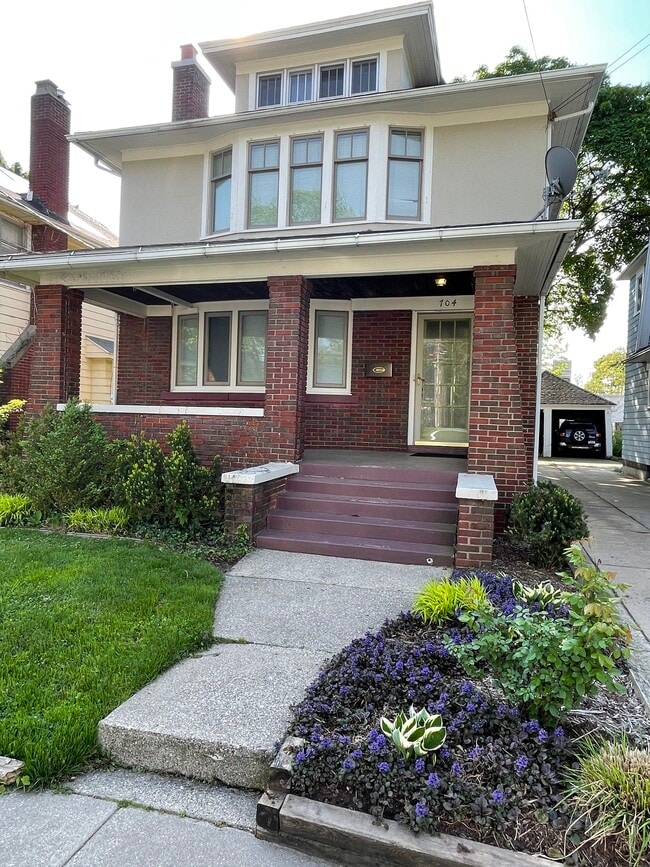 property at 704 Lovett Ave SE