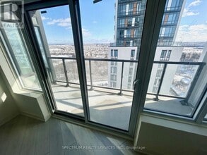 8020 Derry Rd in Milton, ON - Building Photo - Building Photo