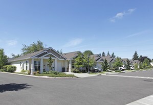 Avamere Retirement Living at Berry Park in Oregon City, OR - Building Photo
