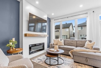20 Antonakos Dr in Carleton Place, ON - Building Photo - Building Photo
