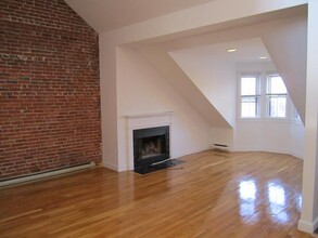 1742 Washington St, Unit 4 in Boston, MA - Building Photo - Building Photo