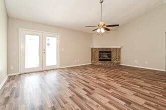 1290 Bee St N in Orange Park, FL - Building Photo - Building Photo